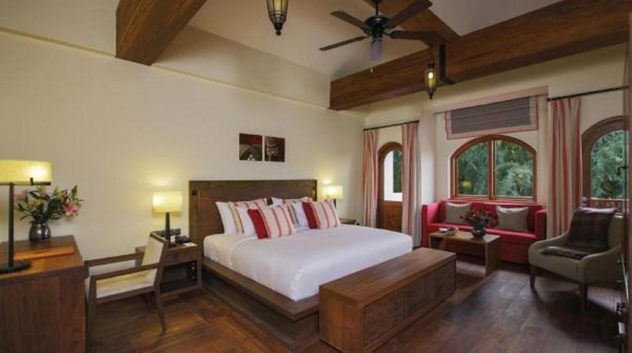 Sanctum Inle Resort Inle Lake Ngoại thất bức ảnh