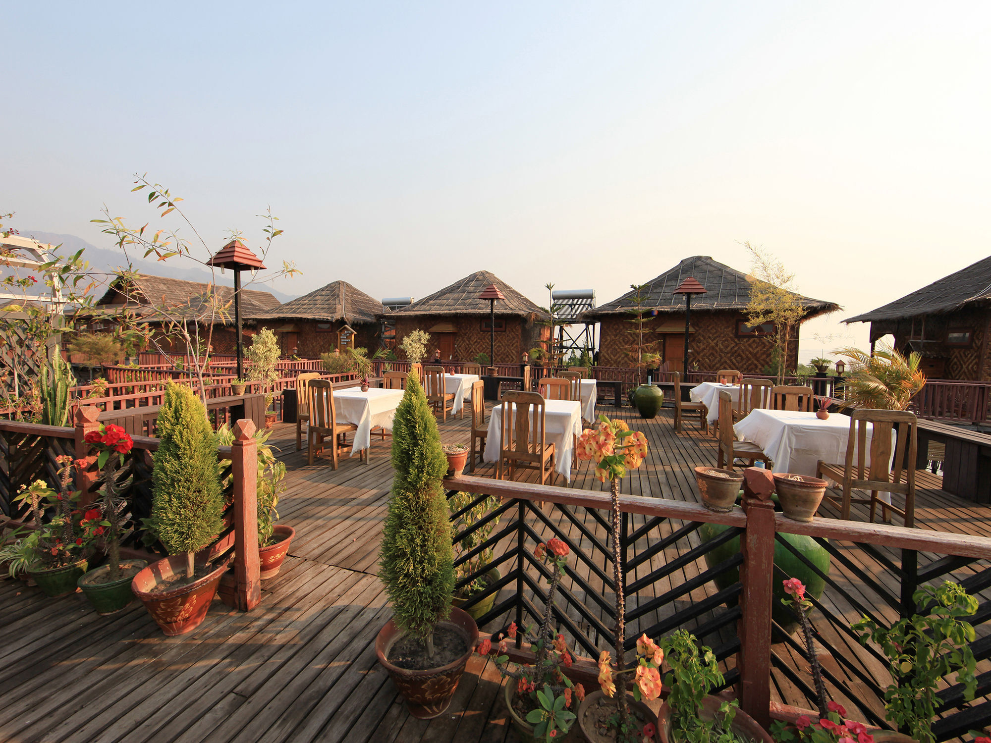 Sanctum Inle Resort Inle Lake Ngoại thất bức ảnh