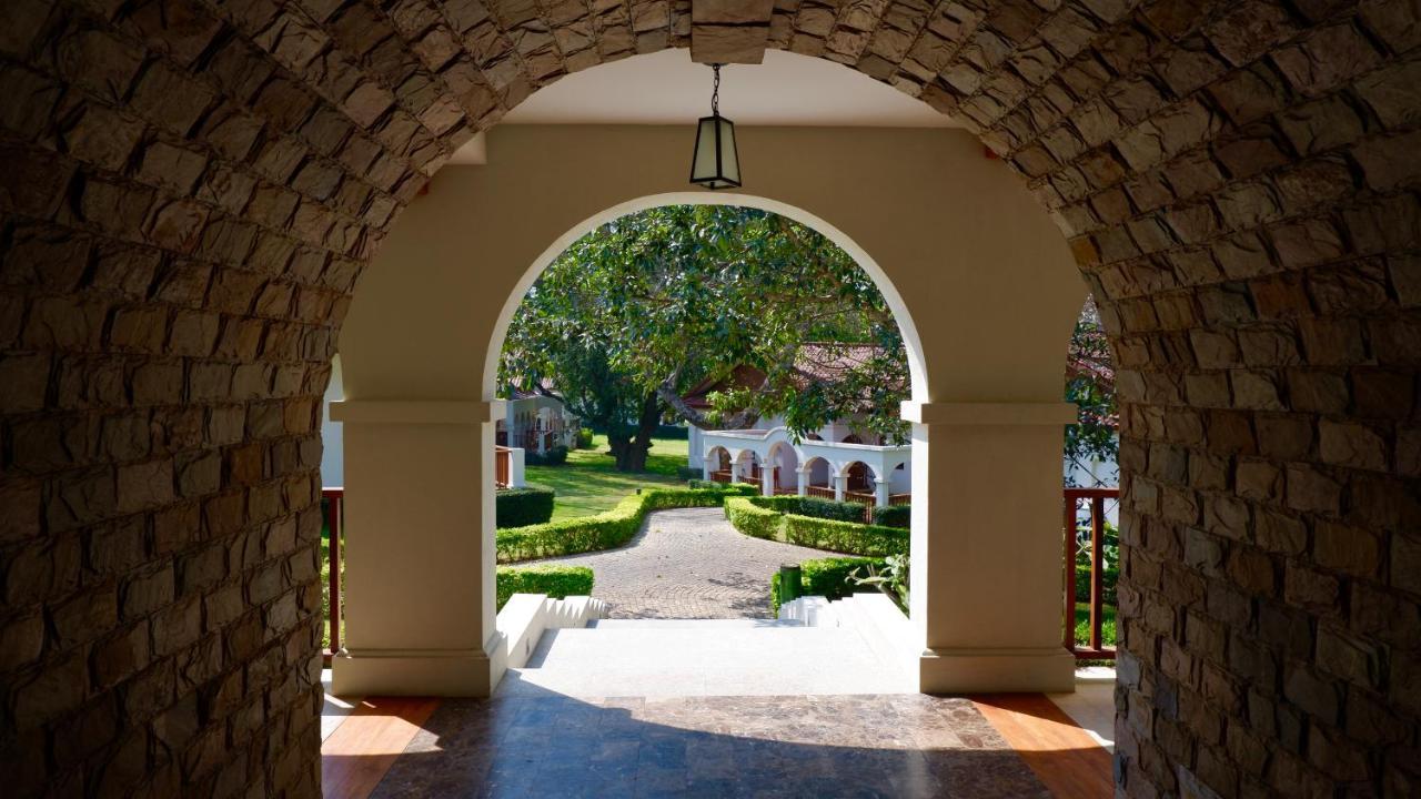 Sanctum Inle Resort Inle Lake Ngoại thất bức ảnh