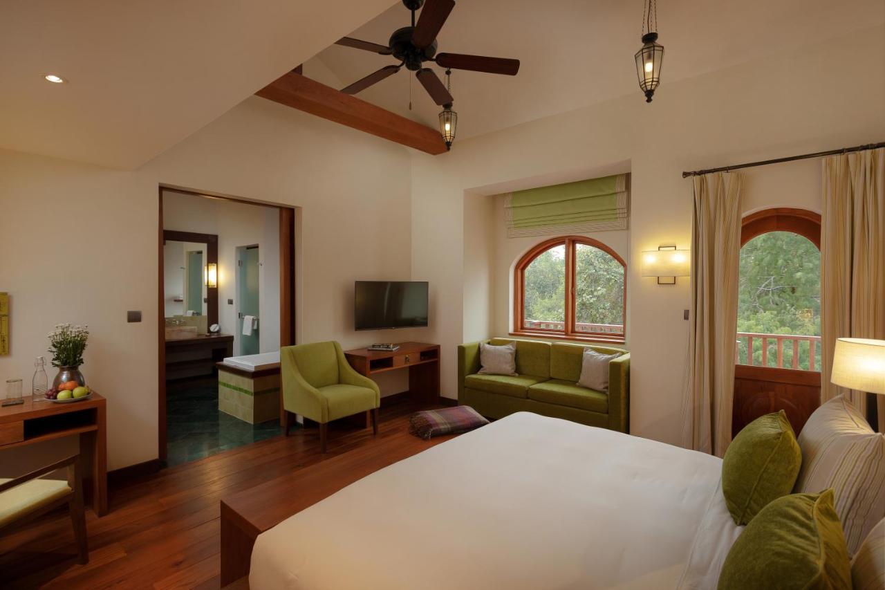 Sanctum Inle Resort Inle Lake Ngoại thất bức ảnh